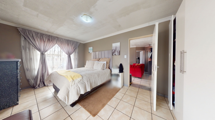 3 Bedroom Property for Sale in Promosa North West